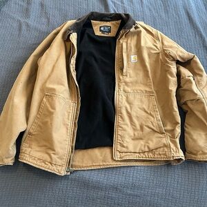 Carhartt loose fit jacket men’s size large
